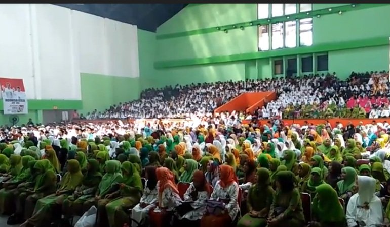 Dua Kalimat Syahadat Buka Deklarasi Dukung Jokowi