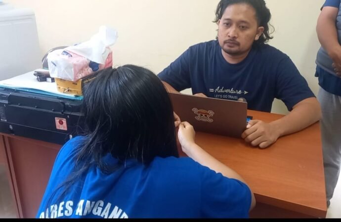 Polisi Bongkar Aksi Siaran Langsung Asusila Pasutri di Pangandaran