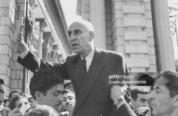 Menyingkap TP-Ajax dan Runtuhnya Demokrasi Iran Tahun 1953