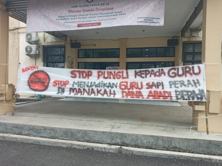 Gaji Guru Diduga Dipotong Rutin Tiap Bulan, Disdikbud Tasikmalaya Diminta Transparan