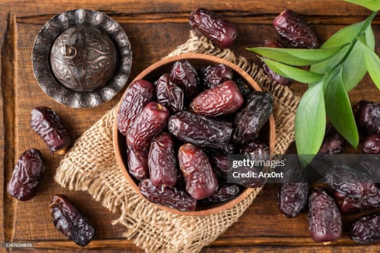 Menjadi Primadona di Meja Berbuka, Inilah Segudang Manfaat Kurma bagi Kesehatan