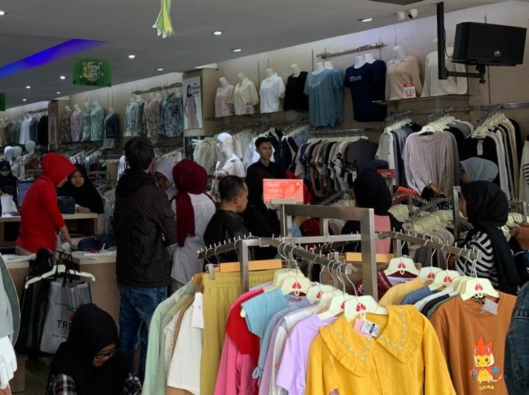 Jalan KHZ Mustofa Jadi Episentrum Belanja Ramadhan di Kota Tasikmalaya